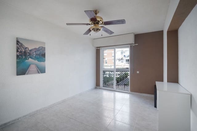 2 chambre Appartement à vendre à Benalmadena Costa, Benalmádena avec piscine - 207 000 € (Ref: 9955658)
