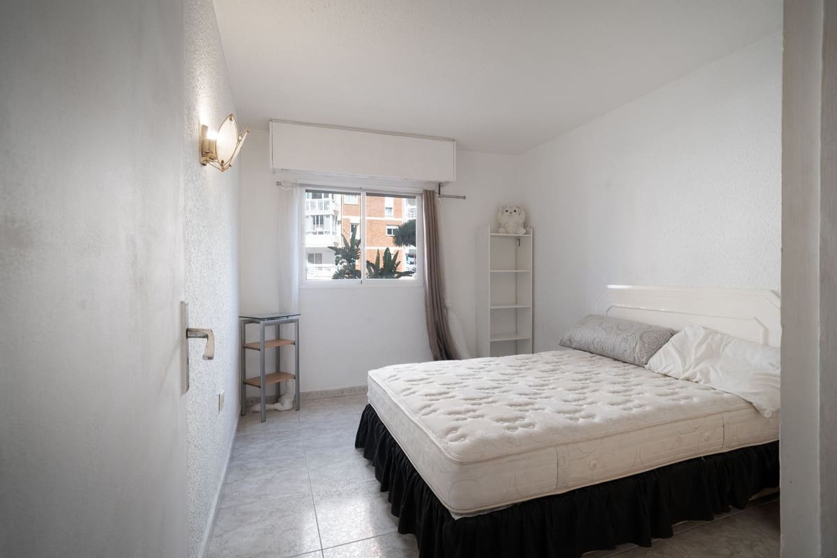 2 sovrum Lägenhet till salu i Benalmadena Costa med pool - 207 000 € (Ref: 9955658)