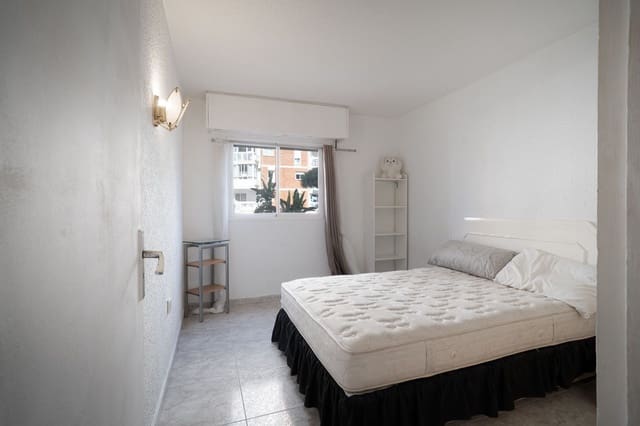2 chambre Appartement à vendre à Benalmadena Costa, Benalmádena avec piscine - 207 000 € (Ref: 9955658)