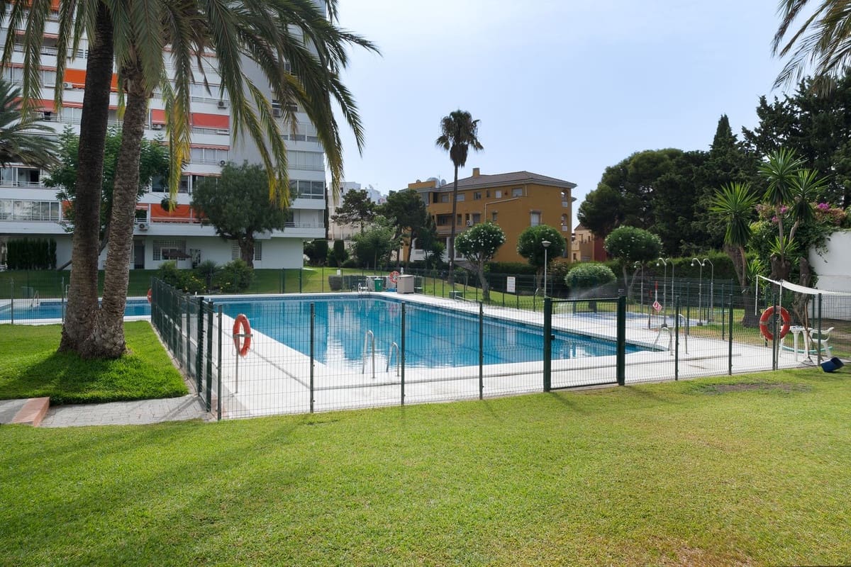 Apartamento de 1 habitación en Benalmadena Costa en venta - 225.000 € (Ref: 9980167)