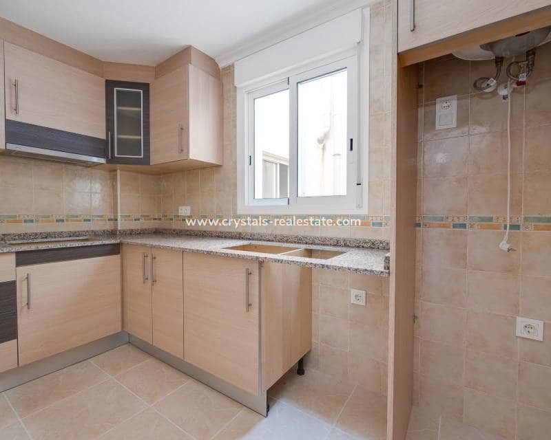 3 Zimmer Apartment zu verkaufen in San Fulgencio mit Pool Garage - 180.000 € (Ref: 10158538)
