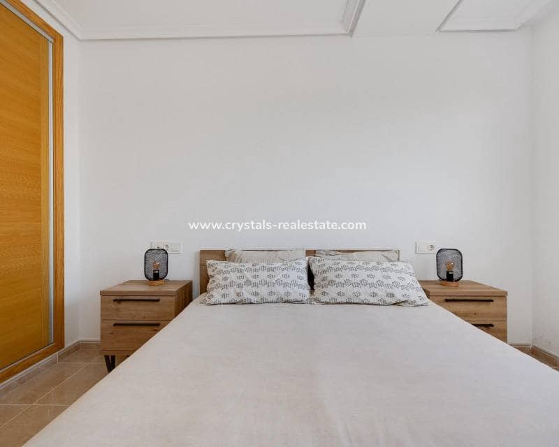 3 Zimmer Apartment zu verkaufen in San Fulgencio mit Pool Garage - 180.000 € (Ref: 10158538)