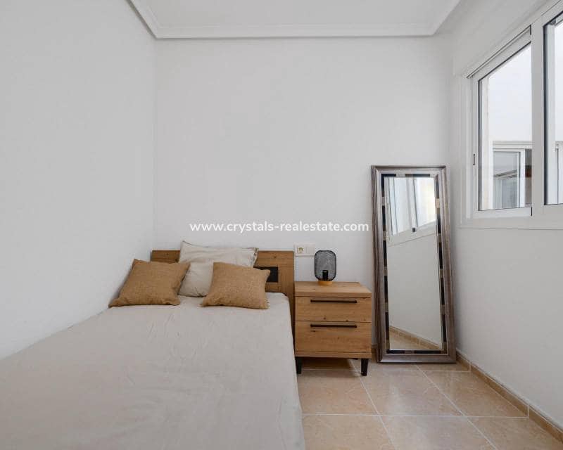 3 Zimmer Apartment zu verkaufen in San Fulgencio mit Pool Garage - 180.000 € (Ref: 10158538)