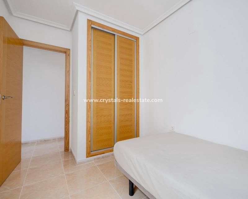3 Zimmer Apartment zu verkaufen in San Fulgencio mit Pool Garage - 180.000 € (Ref: 10158538)