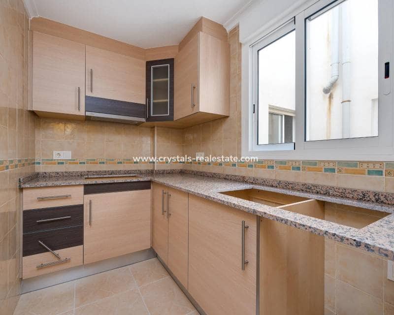 3 Zimmer Apartment zu verkaufen in San Fulgencio mit Pool Garage - 180.000 € (Ref: 10158538)