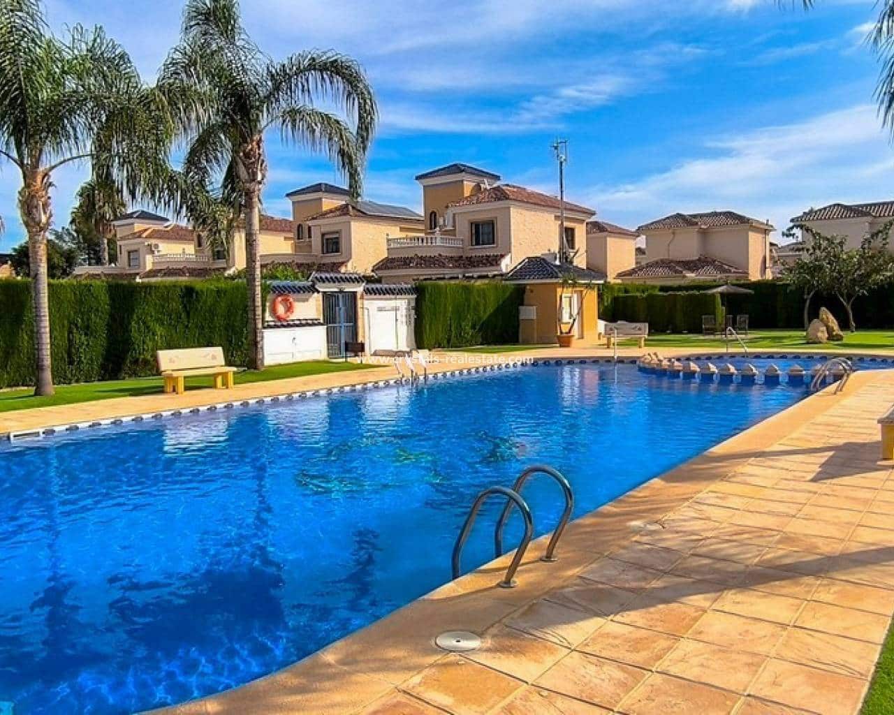 2 bedroom Villa for sale in El Raso with pool - € 275,000 (Ref: 10159932)