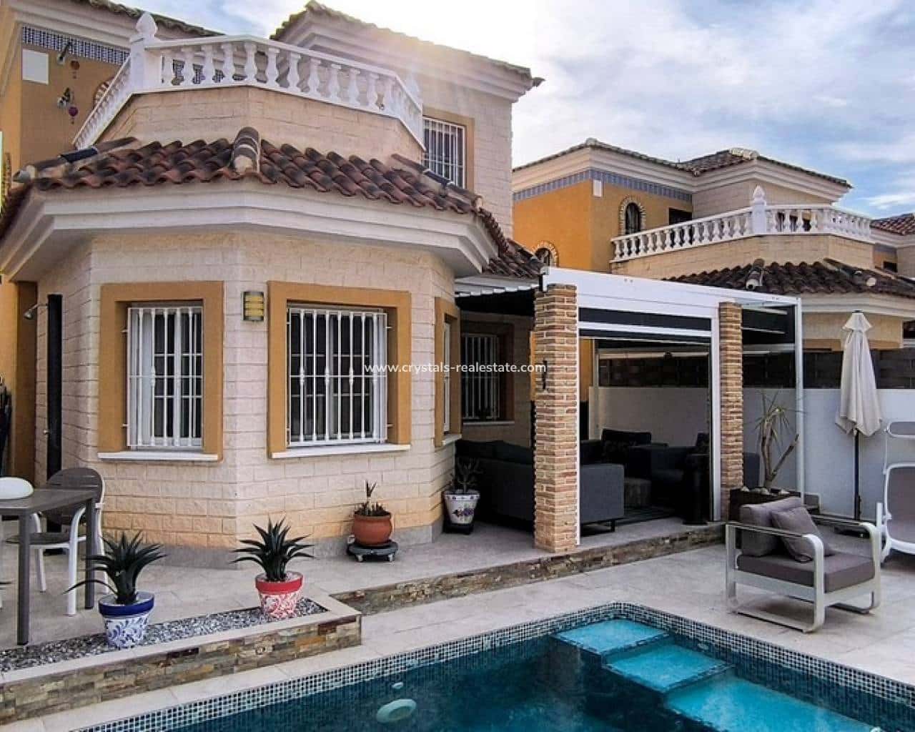 2 bedroom Villa for sale in El Raso with pool - € 275,000 (Ref: 10159932)