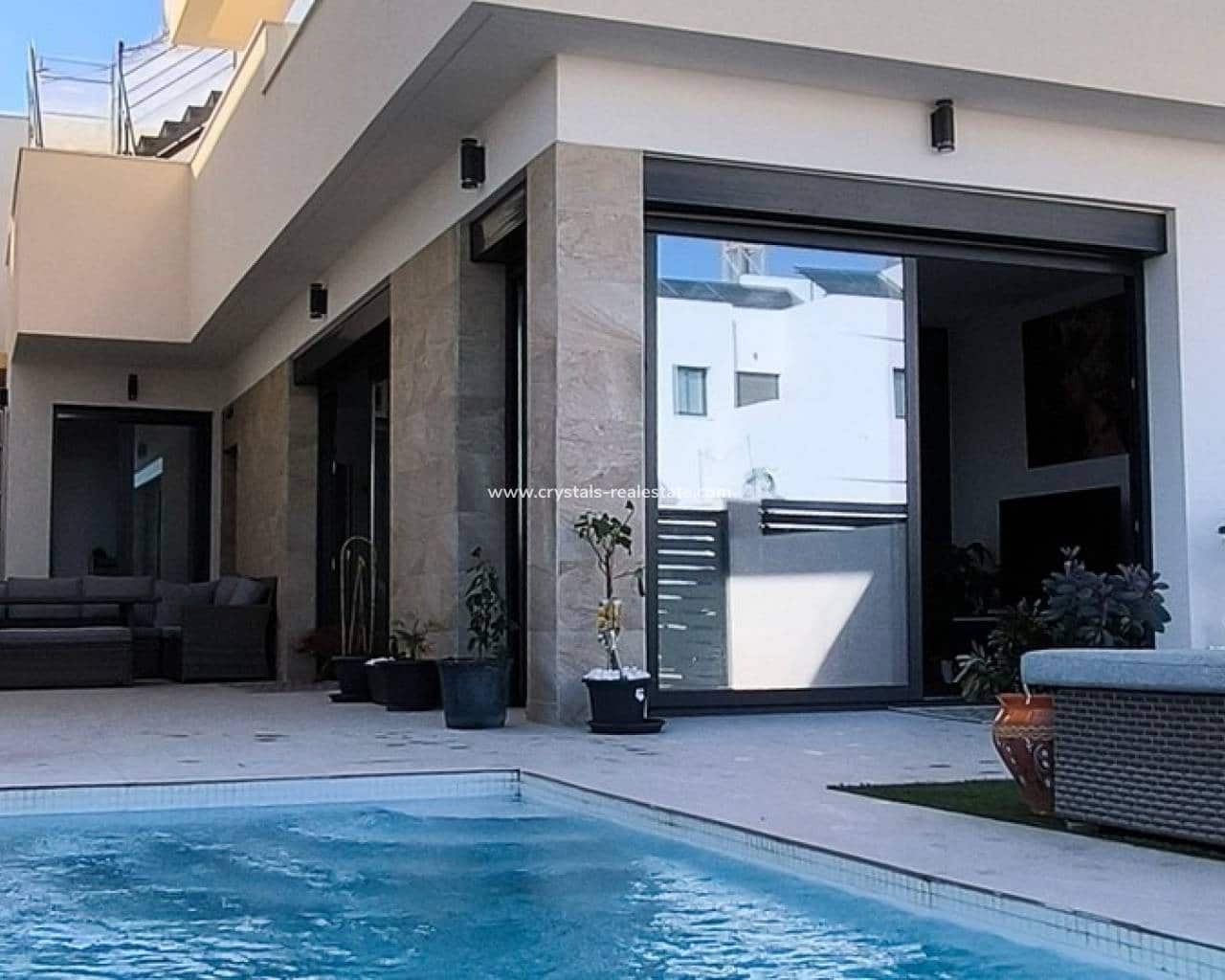 3 soverom Villa til salgs i Los Montesinos med svømmebasseng garasje - € 369 000 (Ref: 10159934)