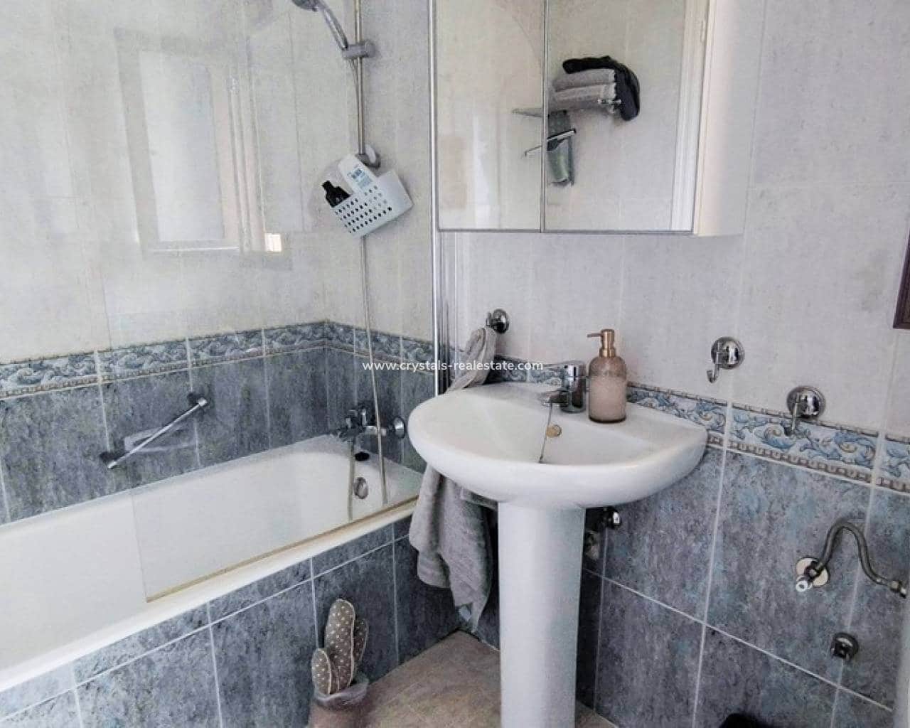 2 soveværelse Lejlighed til salg i Ciudad Quesada med swimmingpool - € 135.000 (Ref: 10159935)