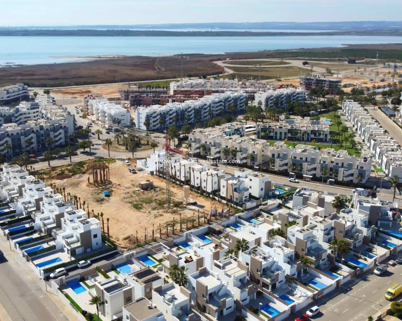 Lejlighed til salg i El Raso med swimmingpool - € 264.000 (Ref: 10163239)