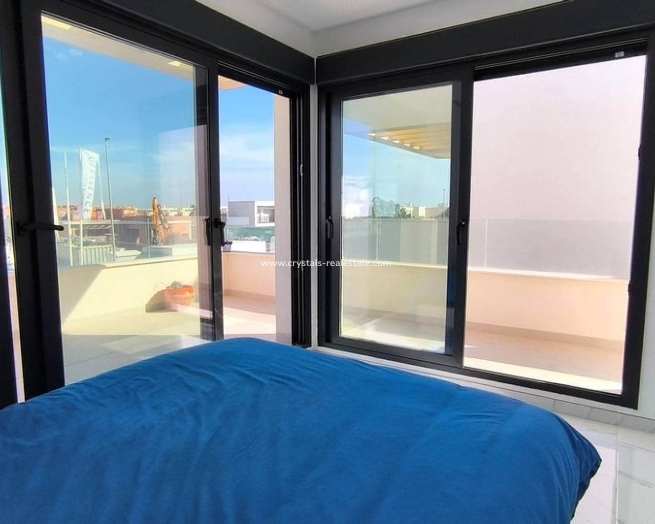 3 bedroom Villa for sale in Los Montesinos with pool garage - € 369,000 (Ref: 10163240)