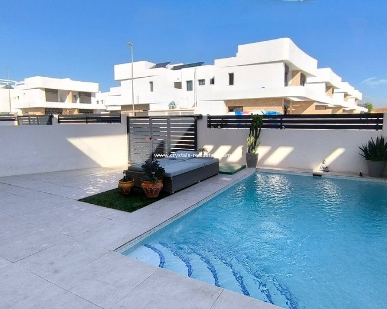3 soverom Villa til salgs i Los Montesinos med svømmebasseng garasje - € 369 000 (Ref: 10168980)