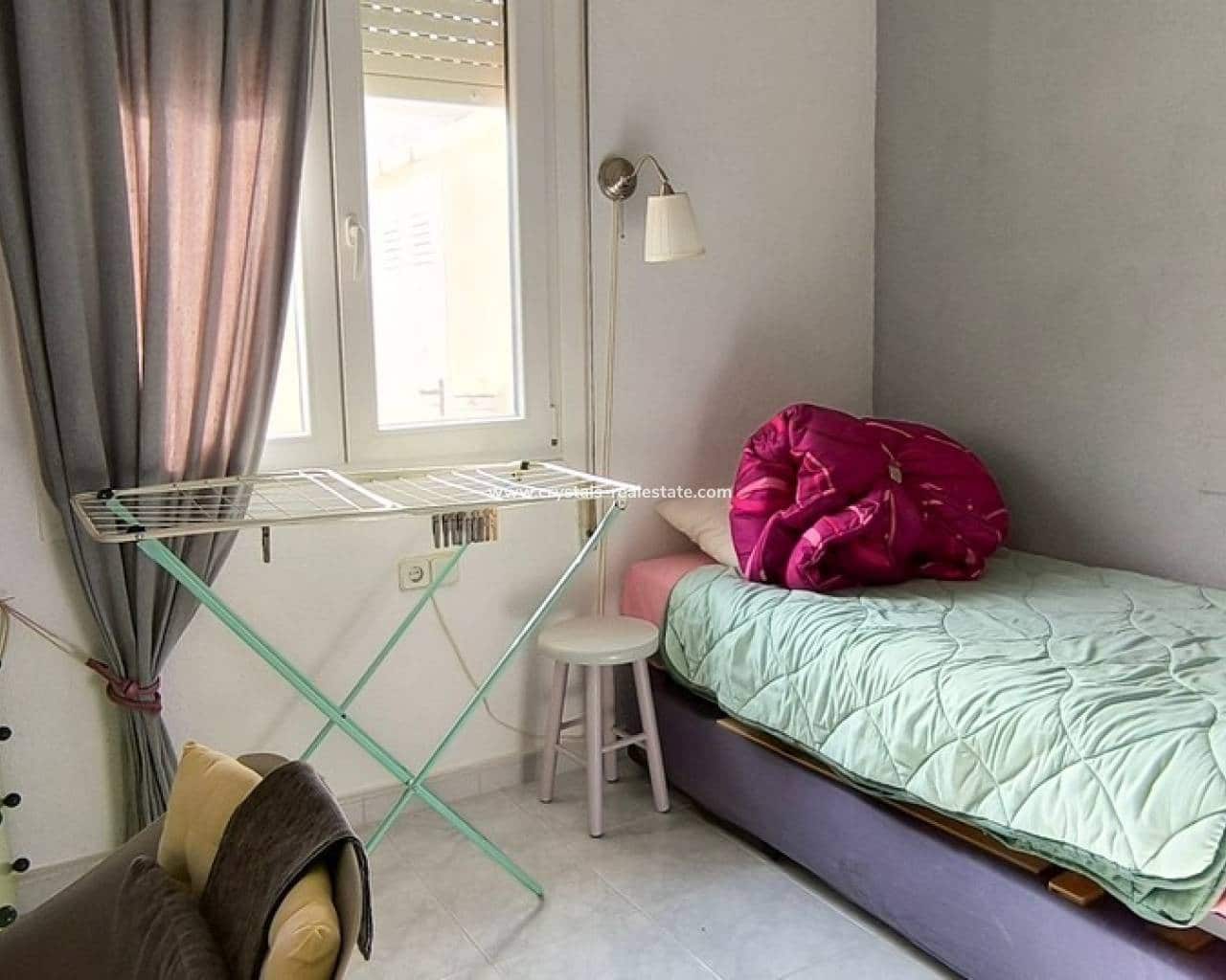 2 bedroom Bungalow for sale in Pueblo Bravo - € 135,000 (Ref: 10168981)