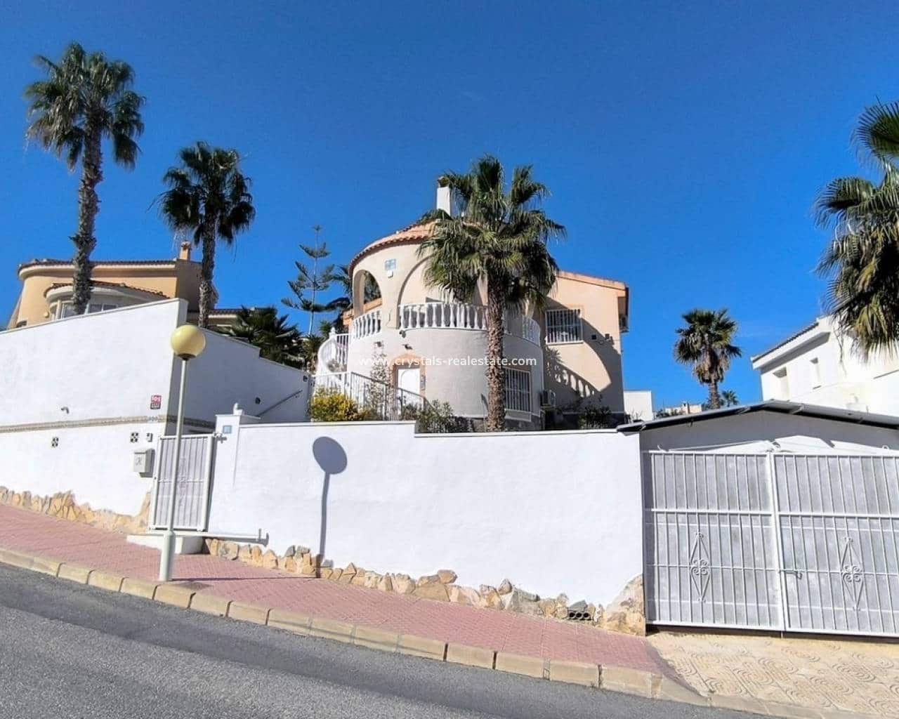 3 bedroom Villa for sale in Ciudad Quesada with pool garage - € 375,000 (Ref: 10175632)