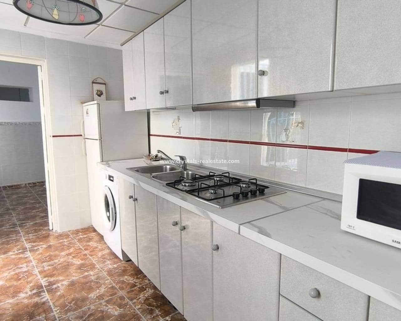 5 bedroom Townhouse for sale in Rojales with garage - € 210,000 (Ref: 8018231)