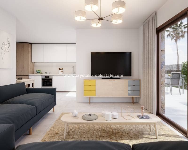 2 soveværelse Villa til salg i Villamartin med swimmingpool - € 275.000 (Ref: 8151705)