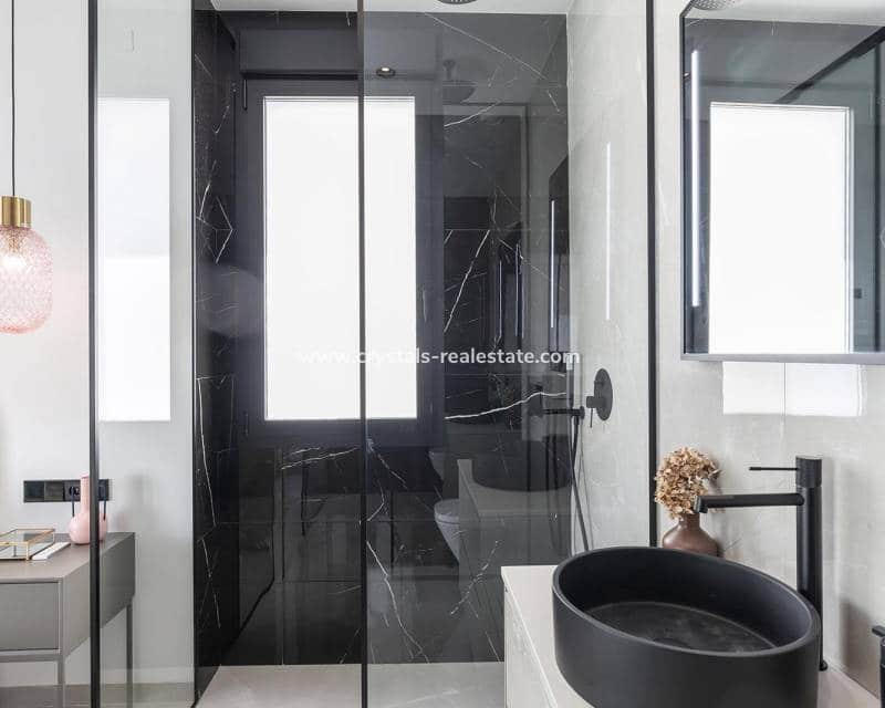 3 Zimmer Villa zu verkaufen in Los Balcones mit Pool - 700.000 € (Ref: 8846027)