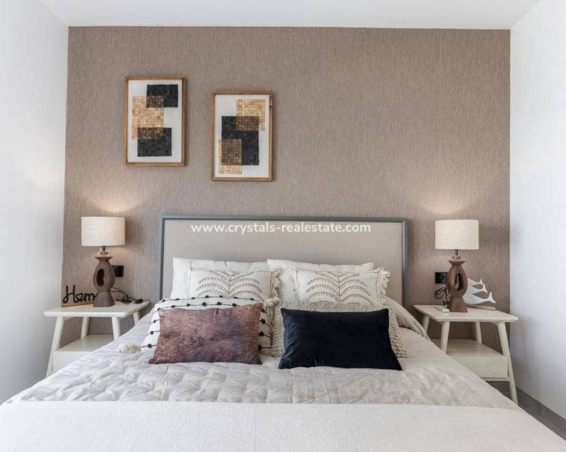 3 Zimmer Villa zu verkaufen in Los Balcones mit Pool - 700.000 € (Ref: 8846027)