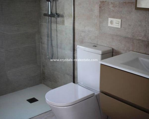 Chalet de 3 habitaciones en La Romana en venta con piscina - 345.000 € (Ref: 8846035)