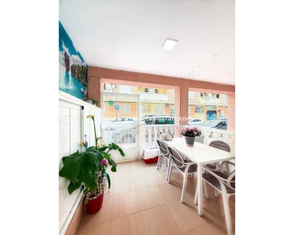 2 bedroom Apartment for rent in Guardamar Playa, Guardamar del Segura - € 700 (Ref: 9161895)