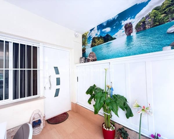 2 bedroom Apartment for rent in Guardamar Playa, Guardamar del Segura - € 700 (Ref: 9161895)