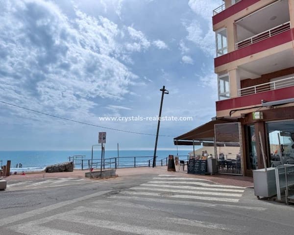 2 bedroom Apartment for rent in Guardamar Playa, Guardamar del Segura - € 700 (Ref: 9161895)
