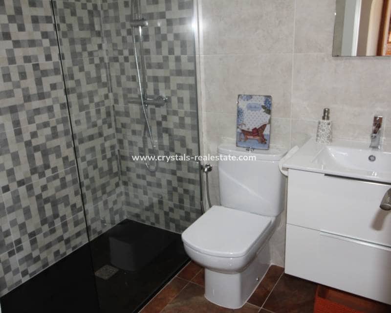 2 chambre Appartement à vendre à Torrevieja avec piscine - 130 000 € (Ref: 9216164)