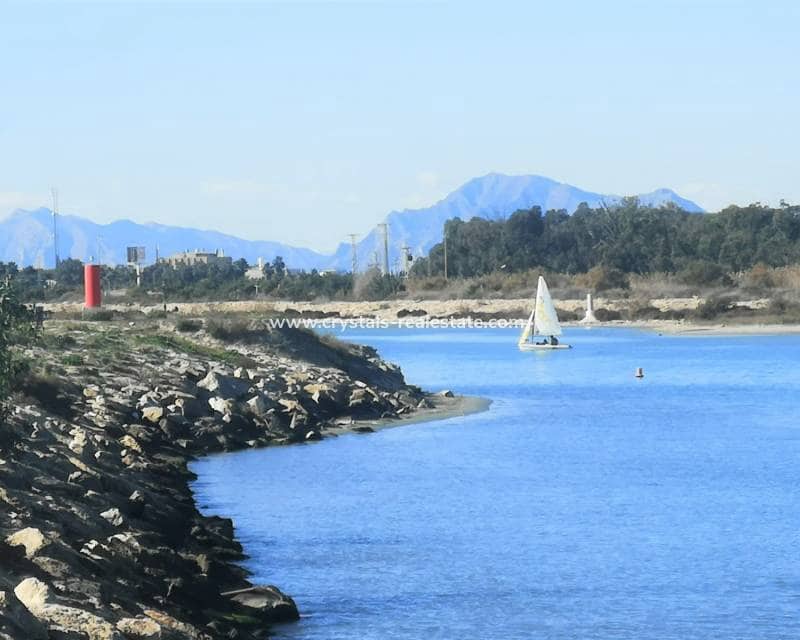 2 chambre Appartement à vendre à Torrevieja avec piscine - 130 000 € (Ref: 9216164)