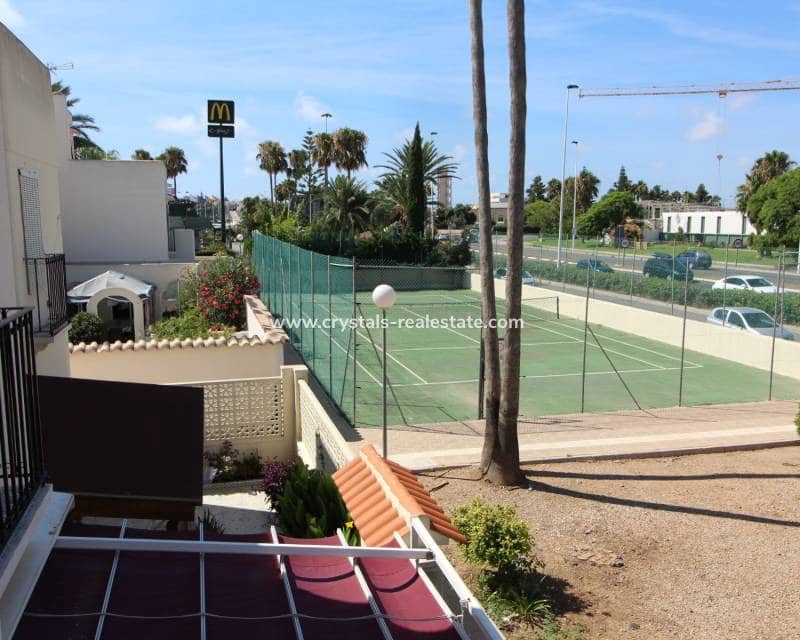 2 chambre Appartement à vendre à Torrevieja avec piscine - 130 000 € (Ref: 9216164)