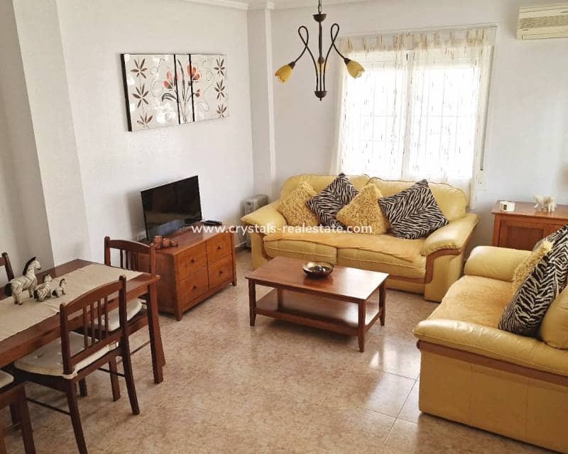 Chalet de 3 habitaciones en Ciudad Quesada en venta con piscina - 187.000 € (Ref: 9216166)