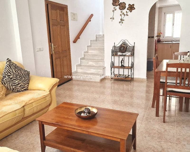 Chalet de 3 habitaciones en Ciudad Quesada en venta con piscina - 187.000 € (Ref: 9216166)
