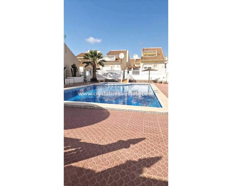 Chalet de 3 habitaciones en Ciudad Quesada en venta con piscina - 187.000 € (Ref: 9216166)