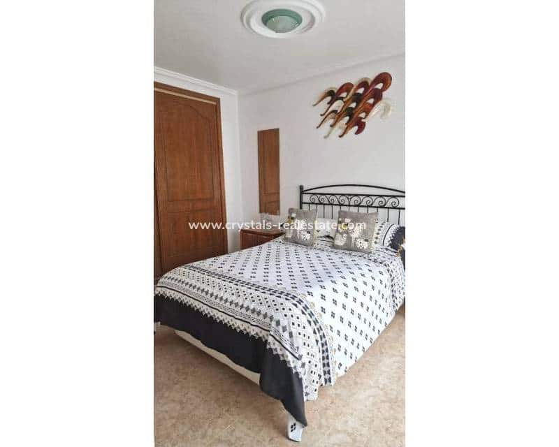 Chalet de 3 habitaciones en Ciudad Quesada en venta con piscina - 187.000 € (Ref: 9216166)