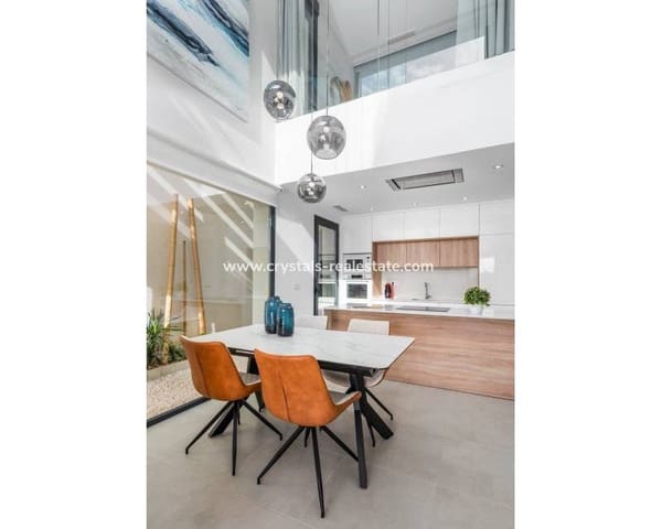 3 soveværelse Villa til salg i Benijófar med swimmingpool - € 359.900 (Ref: 9216501)