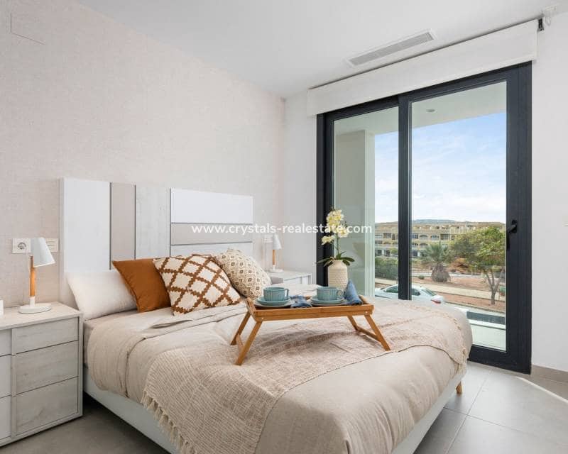 3 soveværelse Villa til salg i Benijofar med swimmingpool - € 359.900 (Ref: 9216501)