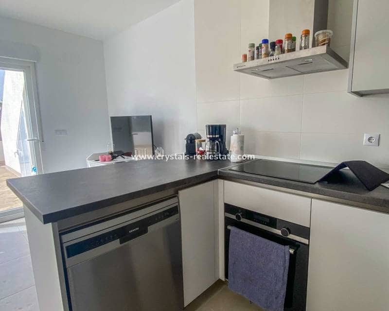 2 makuuhuone Paritalo myytävänä paikassa Los Alcazares mukana uima-altaan - 226 000 € (Ref: 9579004)