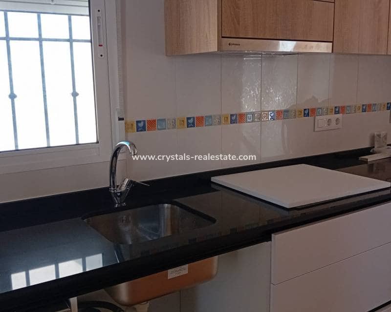 4 sypialnia Willa na sprzedaż w Castalla z basenem - 274 950 € (Ref: 9579008)