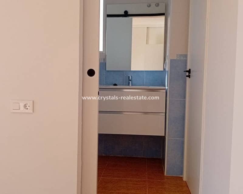 4 sypialnia Willa na sprzedaż w Castalla z basenem - 274 950 € (Ref: 9579008)