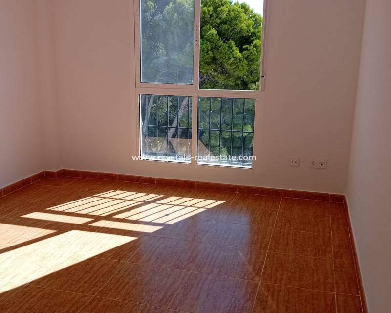 4 sypialnia Willa na sprzedaż w Castalla z basenem - 274 950 € (Ref: 9579008)