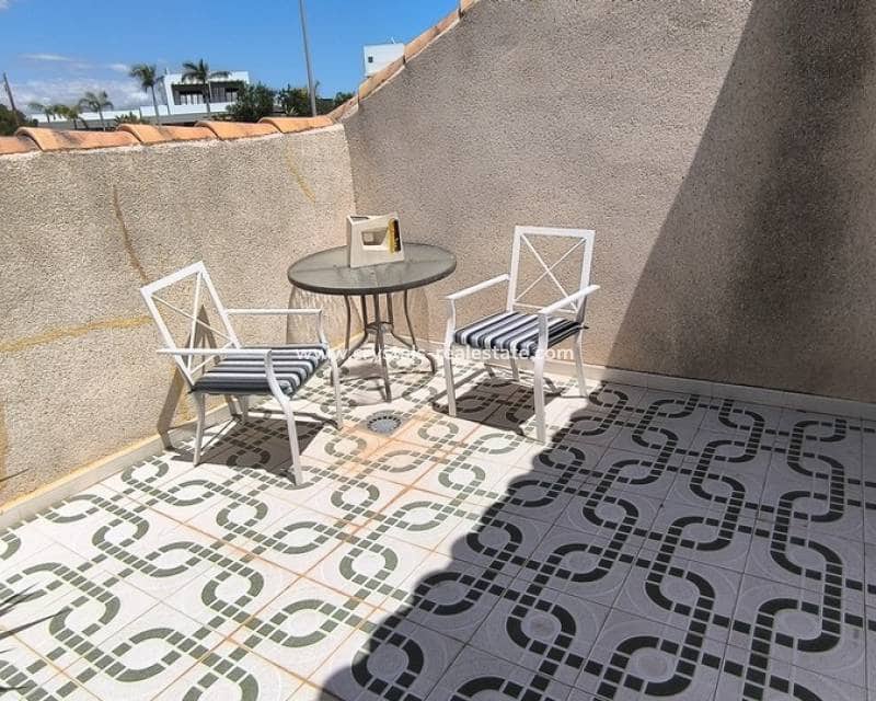 3 chambre Villa/Maison Semi-Mitoyenne à vendre à Rojales avec piscine - 189 900 € (Ref: 9580086)