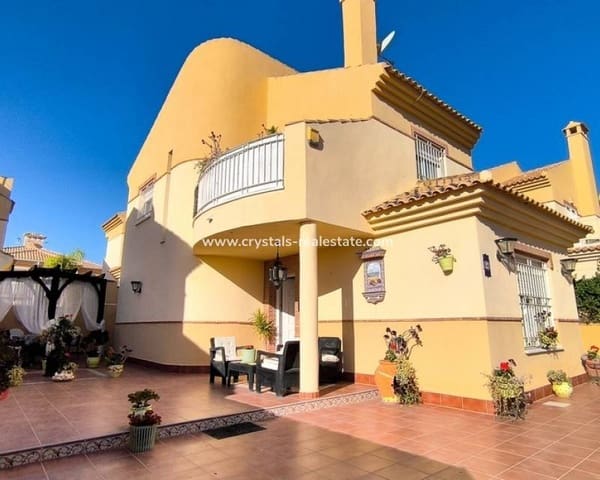 3 bedroom Villa for sale in Ciudad Quesada, Rojales with pool - € 260,000 (Ref: 9580087)