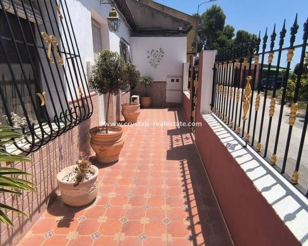 3 quarto Casa em Banda para venda em Almoradí com piscina - 160 000 € (Ref: 9580088)