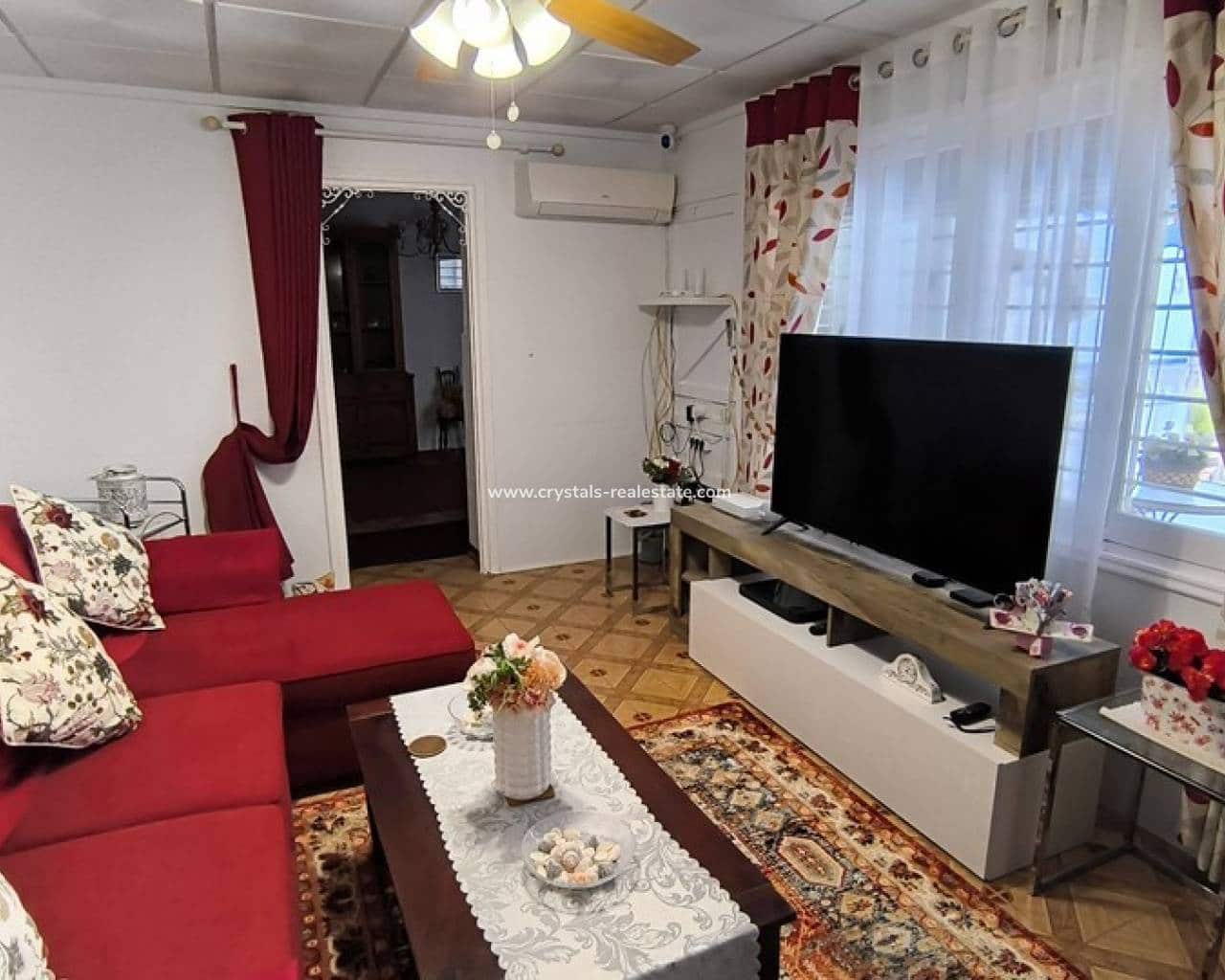 3 sovrum Hus till salu i Almoradi med pool - 150 000 € (Ref: 9580088)