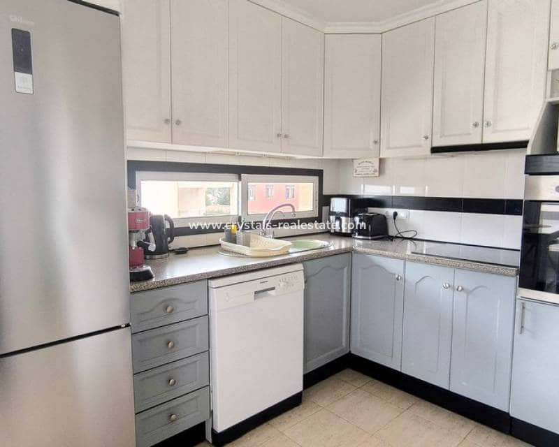 2 bedroom Apartment for sale in Daya Nueva with pool - € 139,950 (Ref: 9580089)