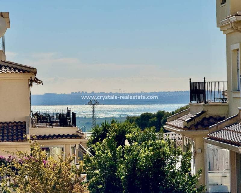 4 Zimmer Villa zu verkaufen in Lo Pepin mit Pool - 375.000 € (Ref: 9580274)