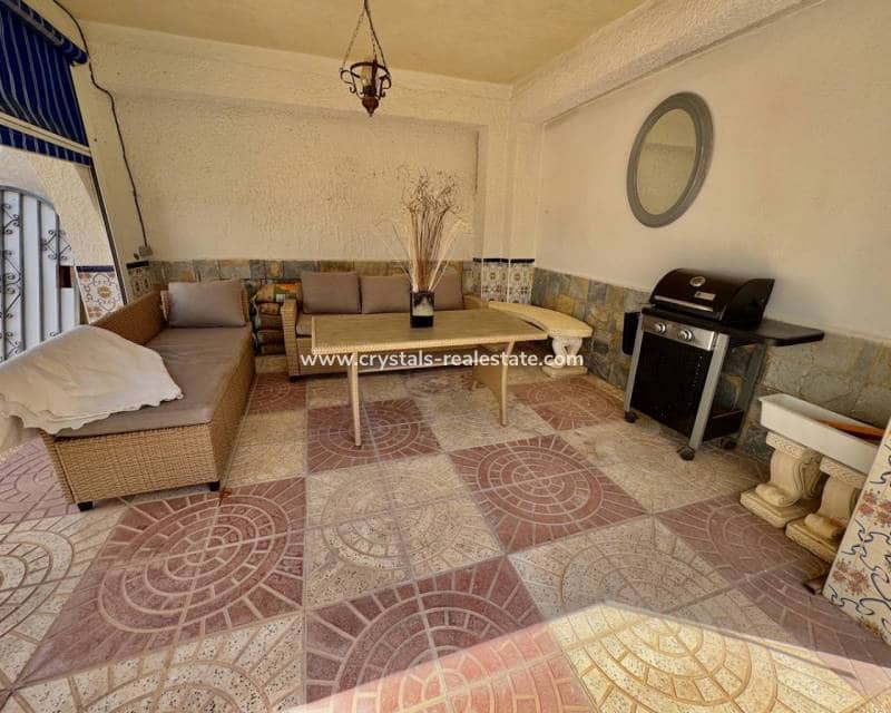 3 bedroom Villa for sale in Ciudad Quesada with pool - € 375,000 (Ref: 9580277)