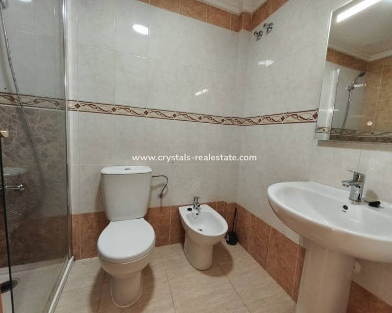 3 soveværelse Villa til salg i Ciudad Quesada med swimmingpool - € 289.000 (Ref: 9580278)