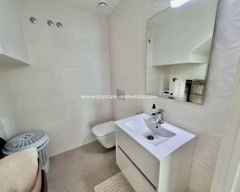 3 sovrum Villa till salu i Formentera del Segura med pool - 325 000 € (Ref: 9580279)