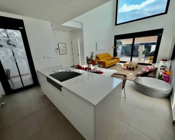 3 sovrum Villa till salu i Formentera del Segura med pool - 325 000 € (Ref: 9580279)