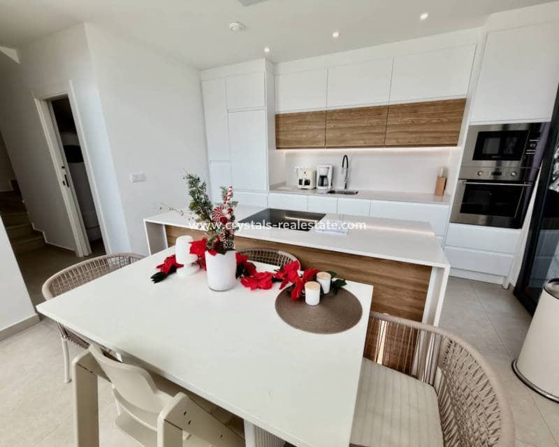 3 sovrum Villa till salu i Formentera del Segura med pool - 325 000 € (Ref: 9580279)